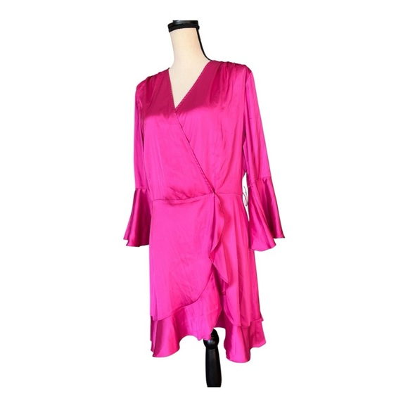 Bebe Flounce Fuchsia Wrap Dress Size XL - Picture 5 of 11